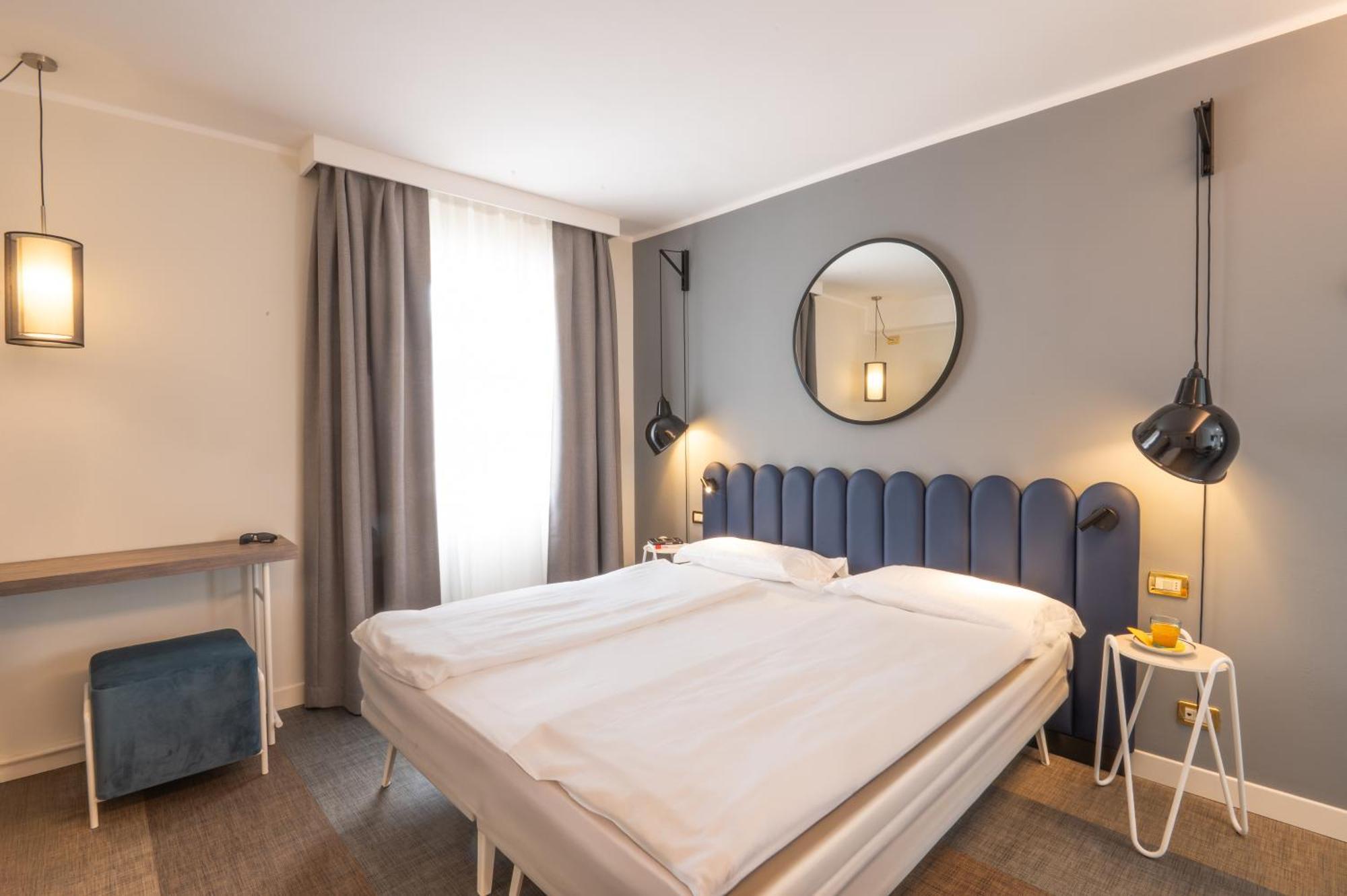Hotel Europa Garda  Exteriör bild